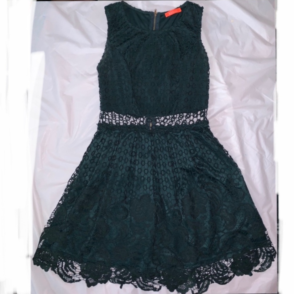 Forest Green Lace Cocktail Dress